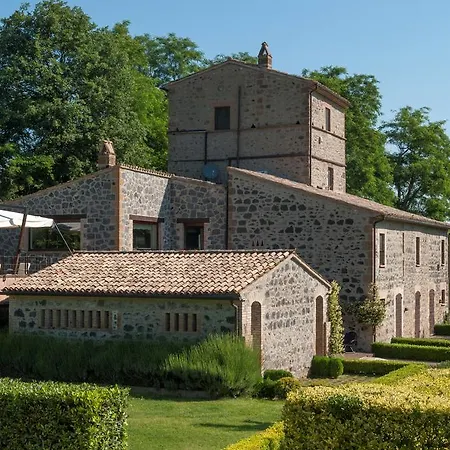 Villa Collombroso By Posarellivillas Porano