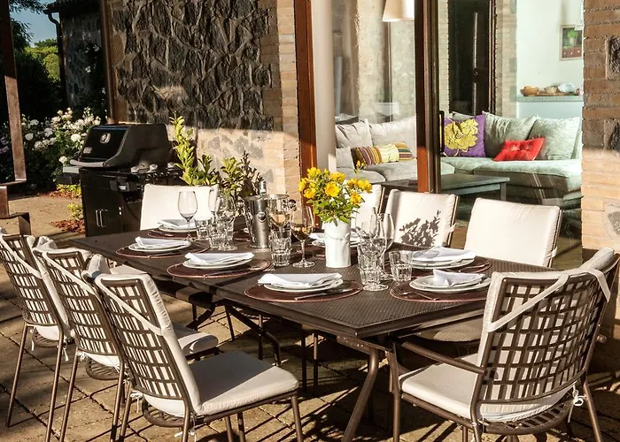 Villa Collombroso By Posarellivillas Porano